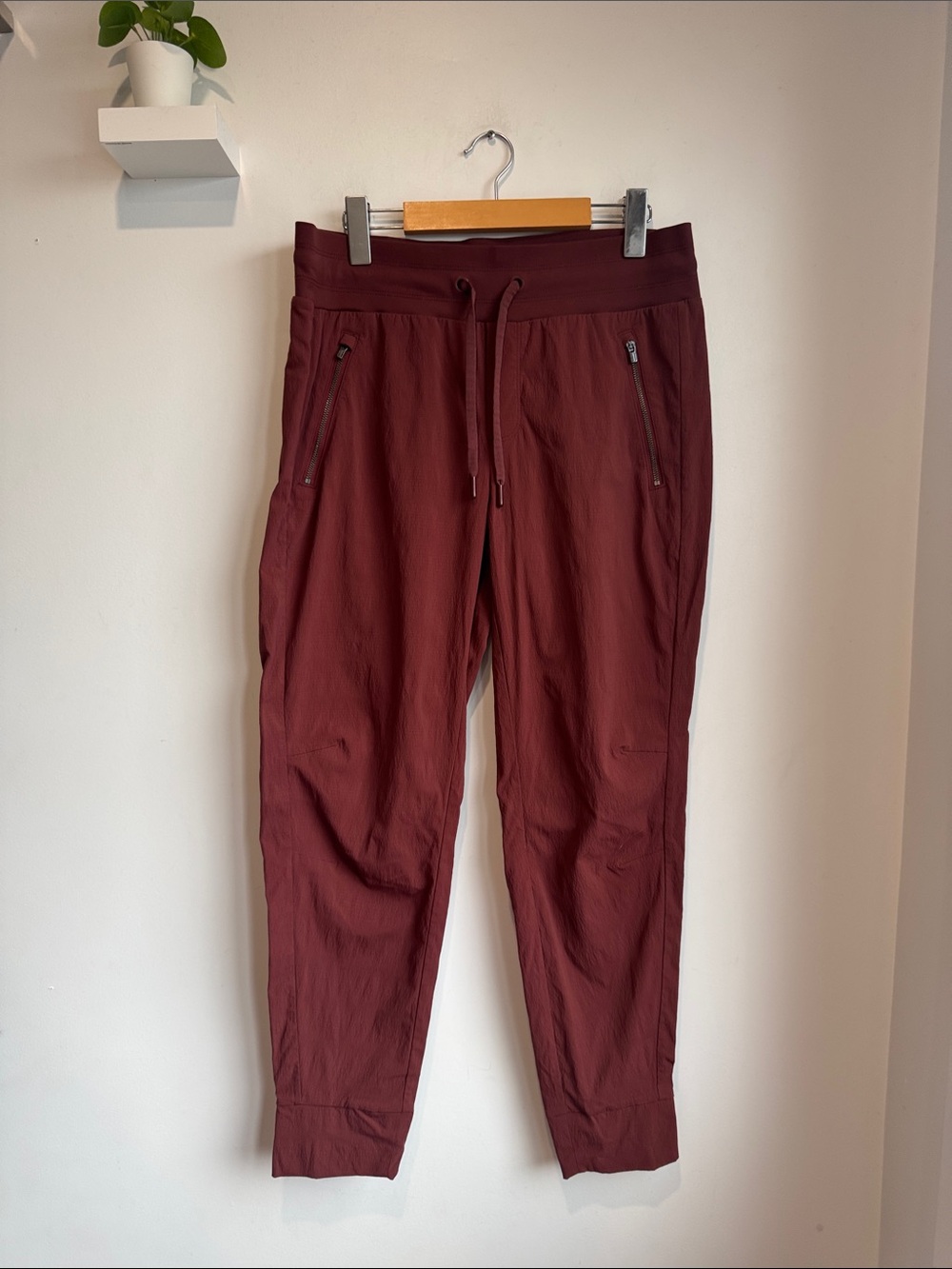 Athleta Trekkie North Jogger